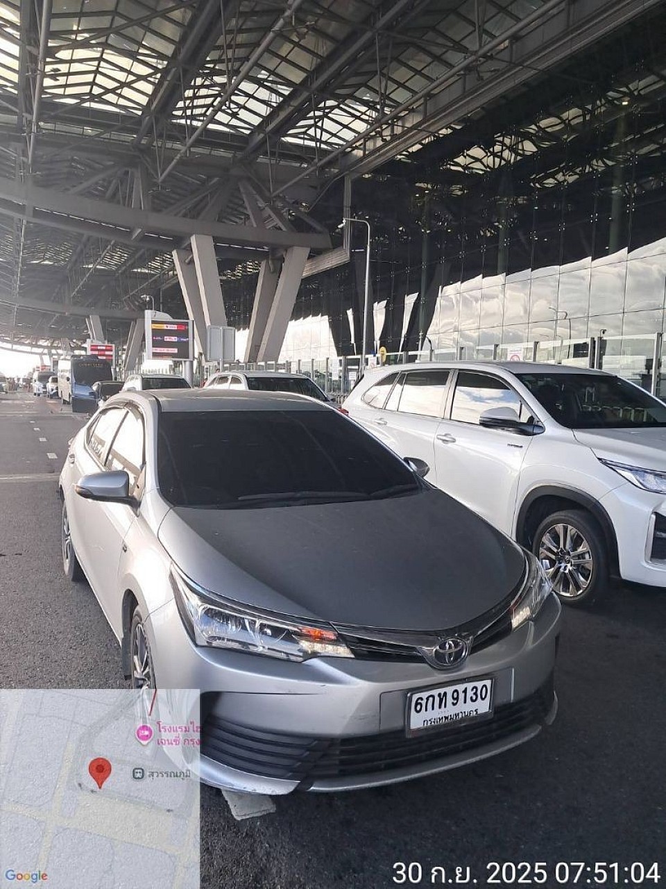 จองรถไปสนามบินโทร.0834825970